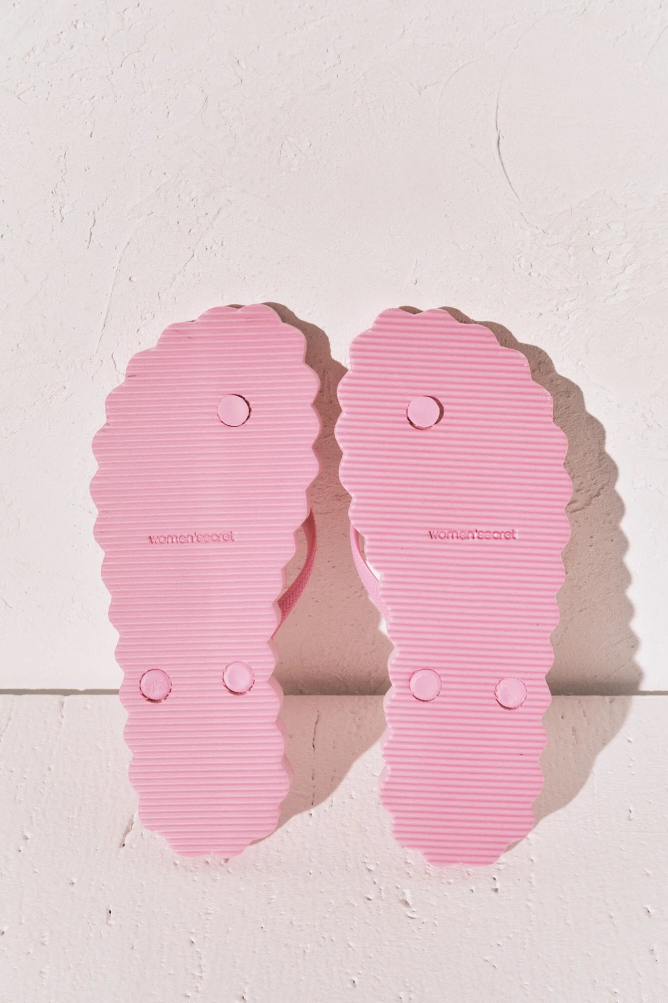 Women Secret_Pink_Pink Wavy Effect Toe Post Sandal_5163223_70_03