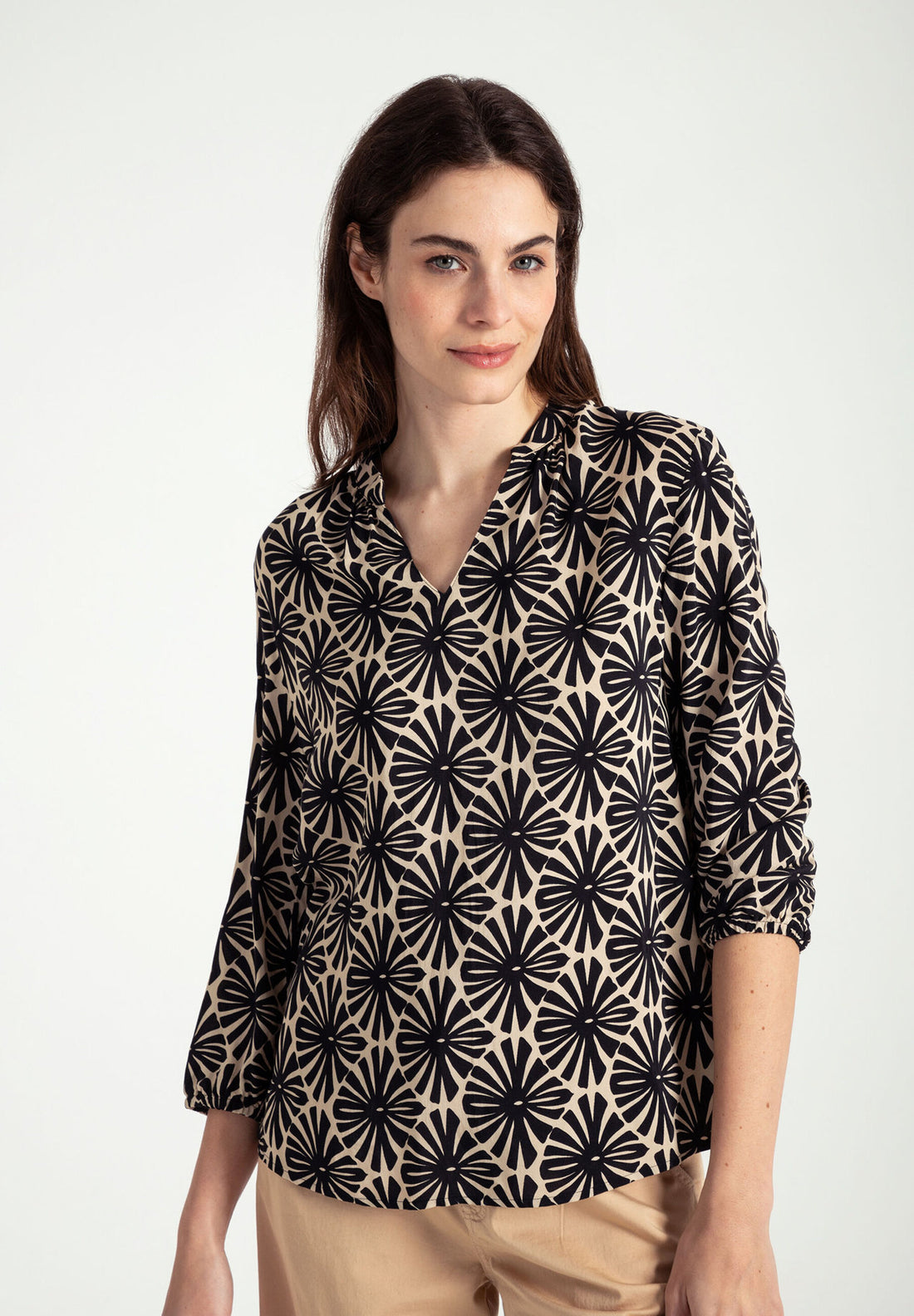 More & More_Graphic Print Viscose Blouse_51822461_2790_01