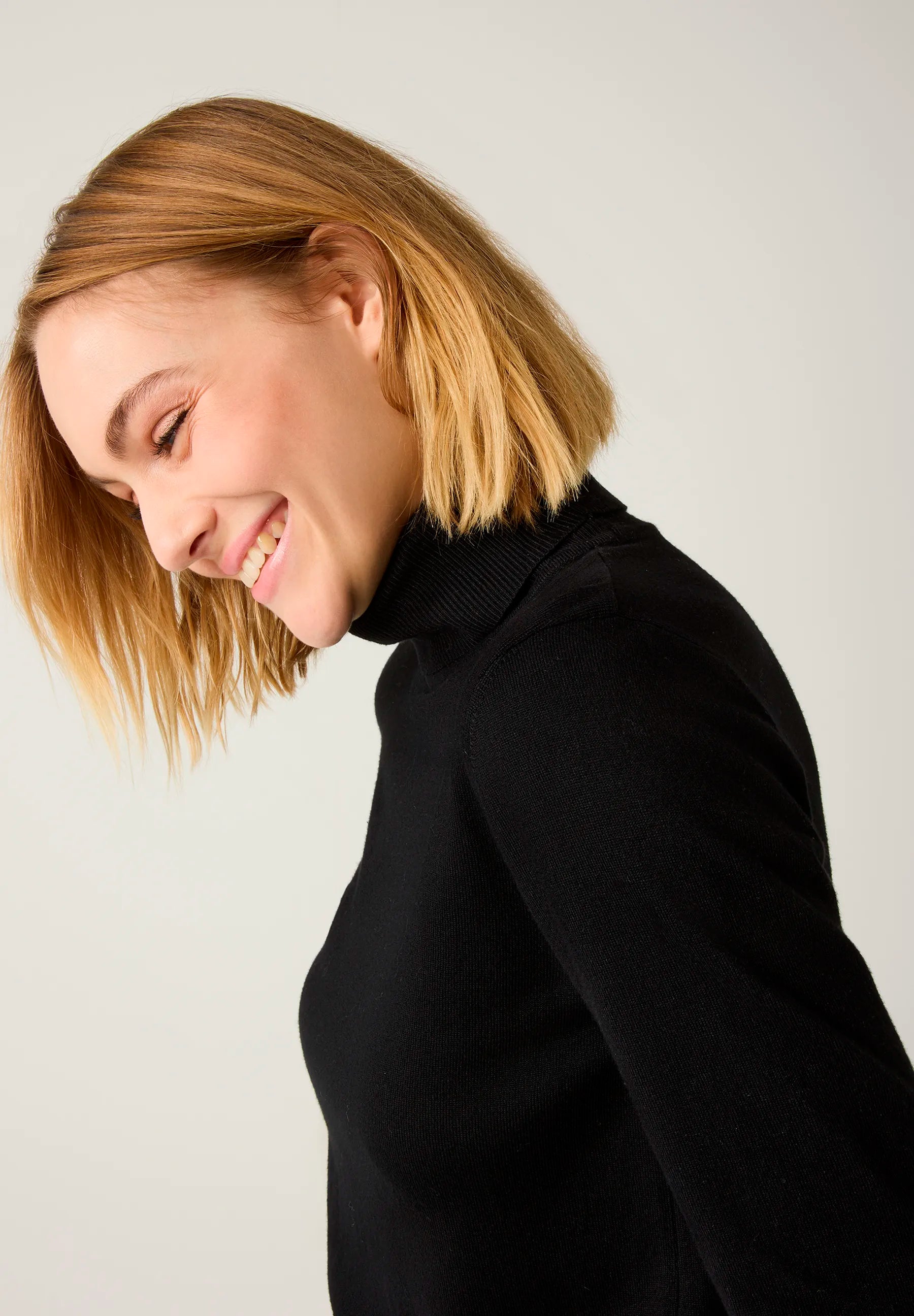 More &amp; More_Black_Roll-Neck Sweater, Fine Knit_51931537_0790_03