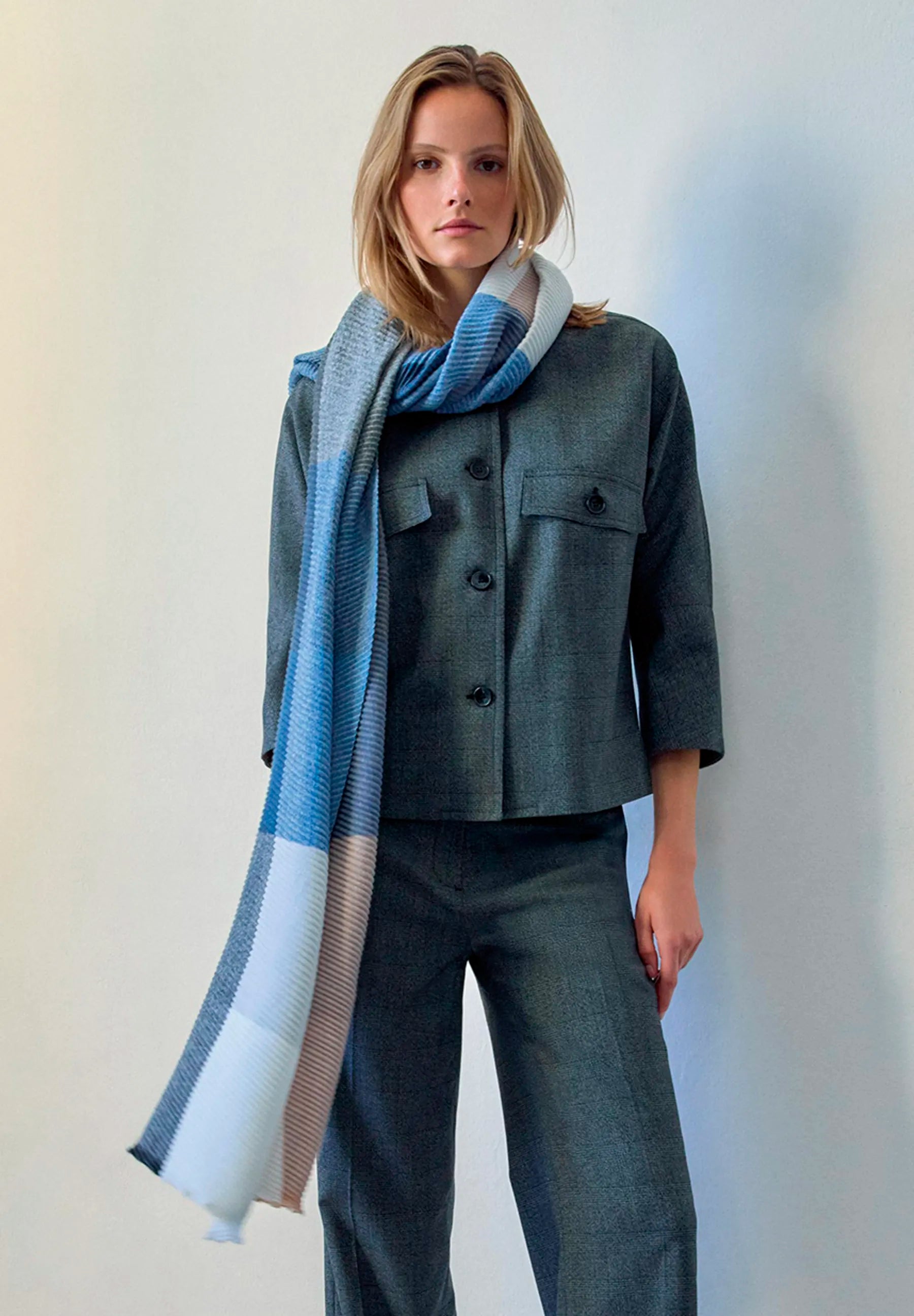 More &amp; More_Check Scarf_Checkered Pleated Scarf_51939443_4244_01