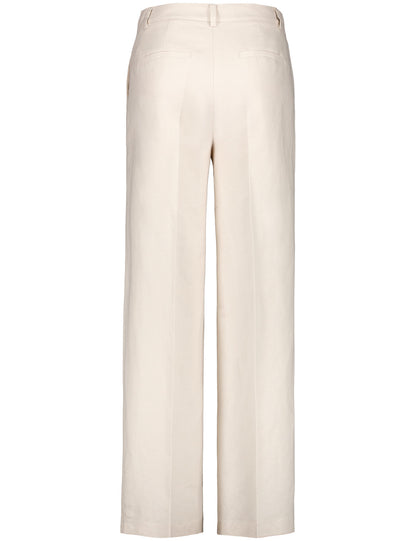 Gerry Weber_Cotton-Linen Blend Plain Twill Trousers_520063-31256_90138_02