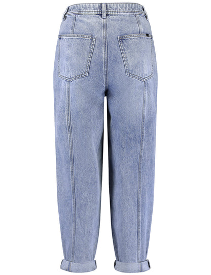 3/4-Length Jeans In A Balloon Fit_520328-11413_8969_08