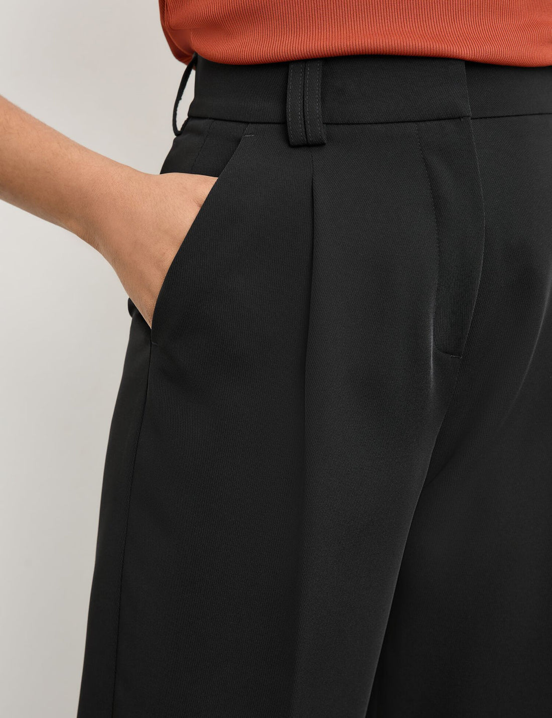 Smart 3/4-Length Trousers_520347-11087_1100_02