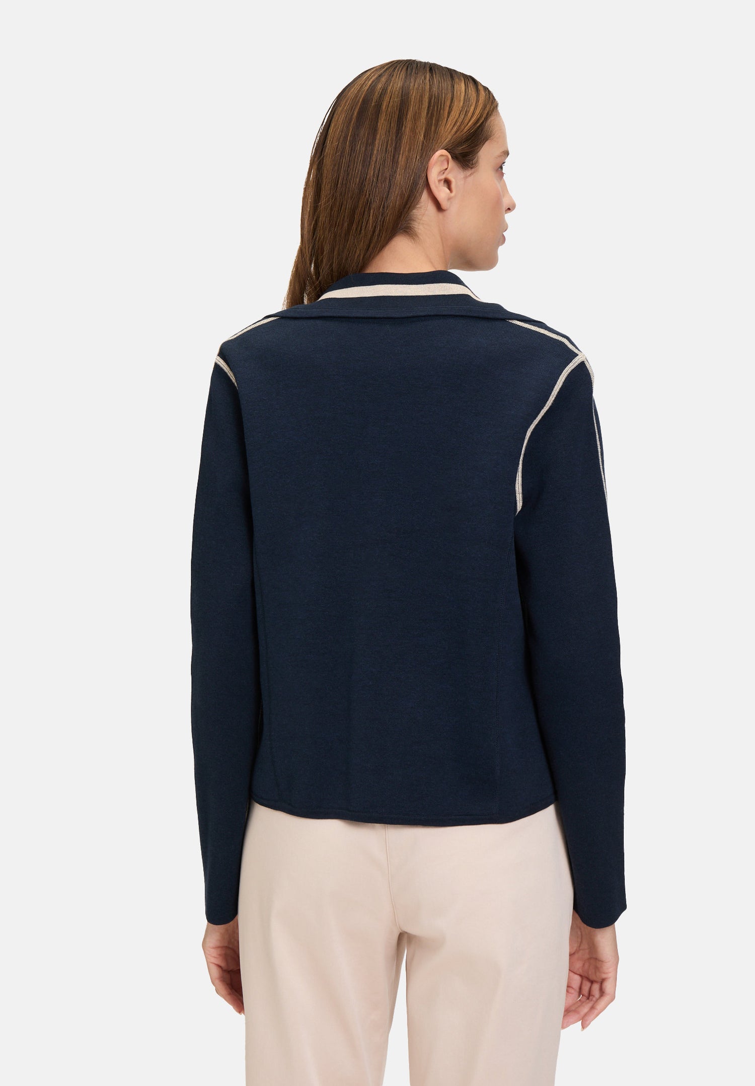 Betty Barclay_Reversible Knit Blazer_5226-1042_8915_03