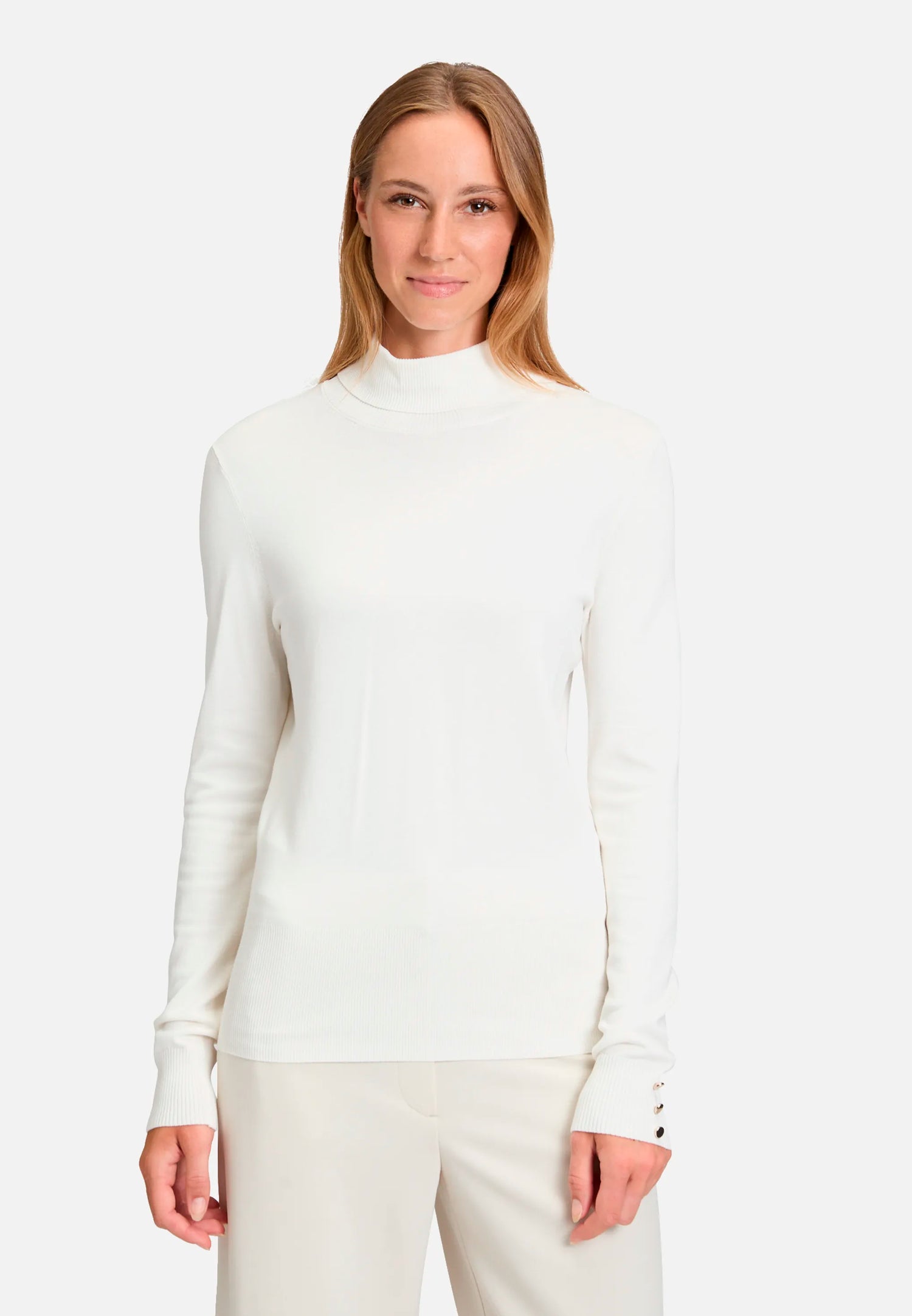 Betty Barclay_Off White_Long-Sleeved Turtleneck Sweater_5284-1440_1014_01