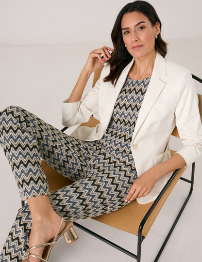 Gerry Weber_Elegant Blazer with Stretch For Comfort_530033-31335_90118_08