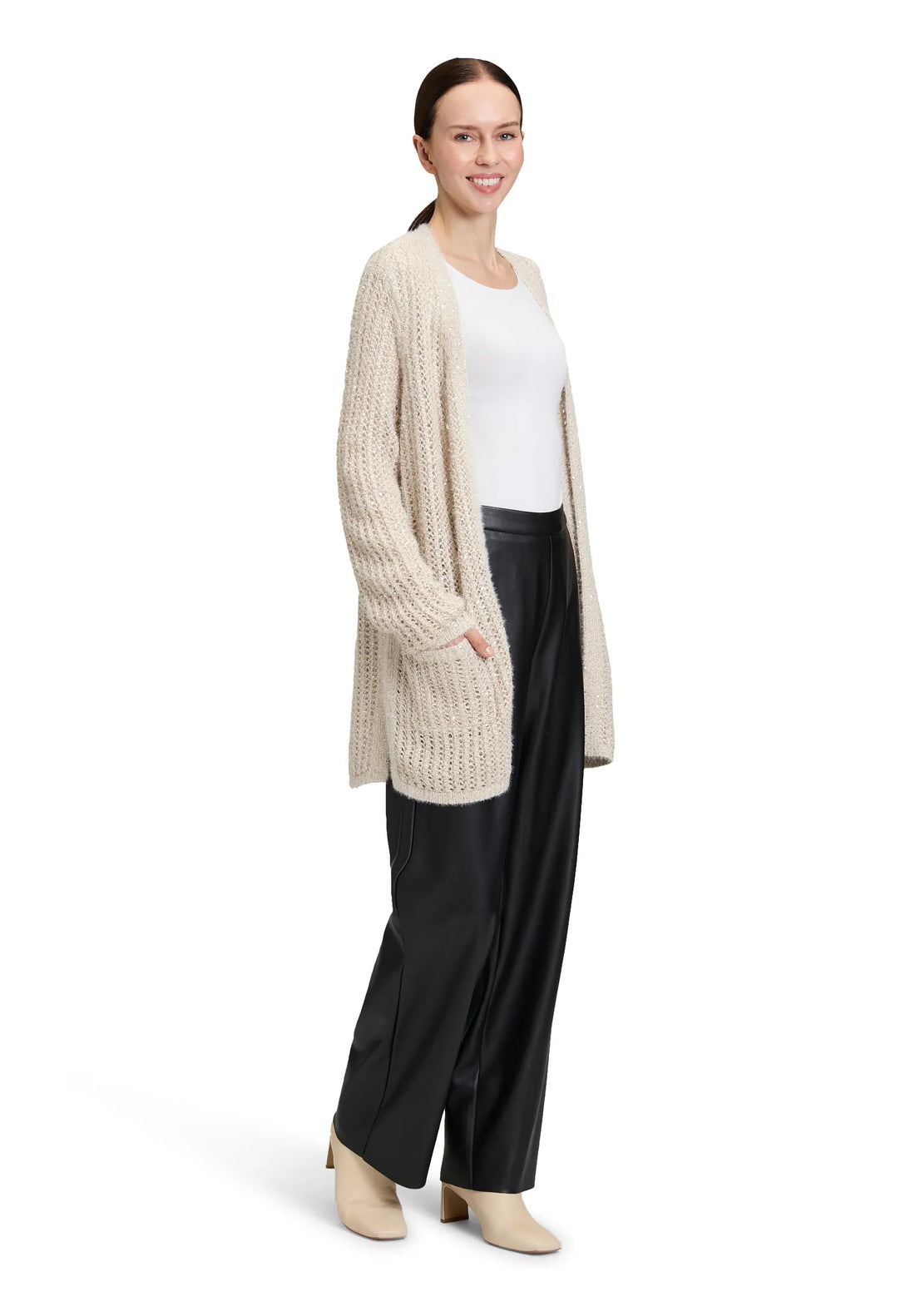 Betty Barclay_Pastel Sand_Knitted Jacket Long 1/1 Sleeve_5303-1561_9104_02