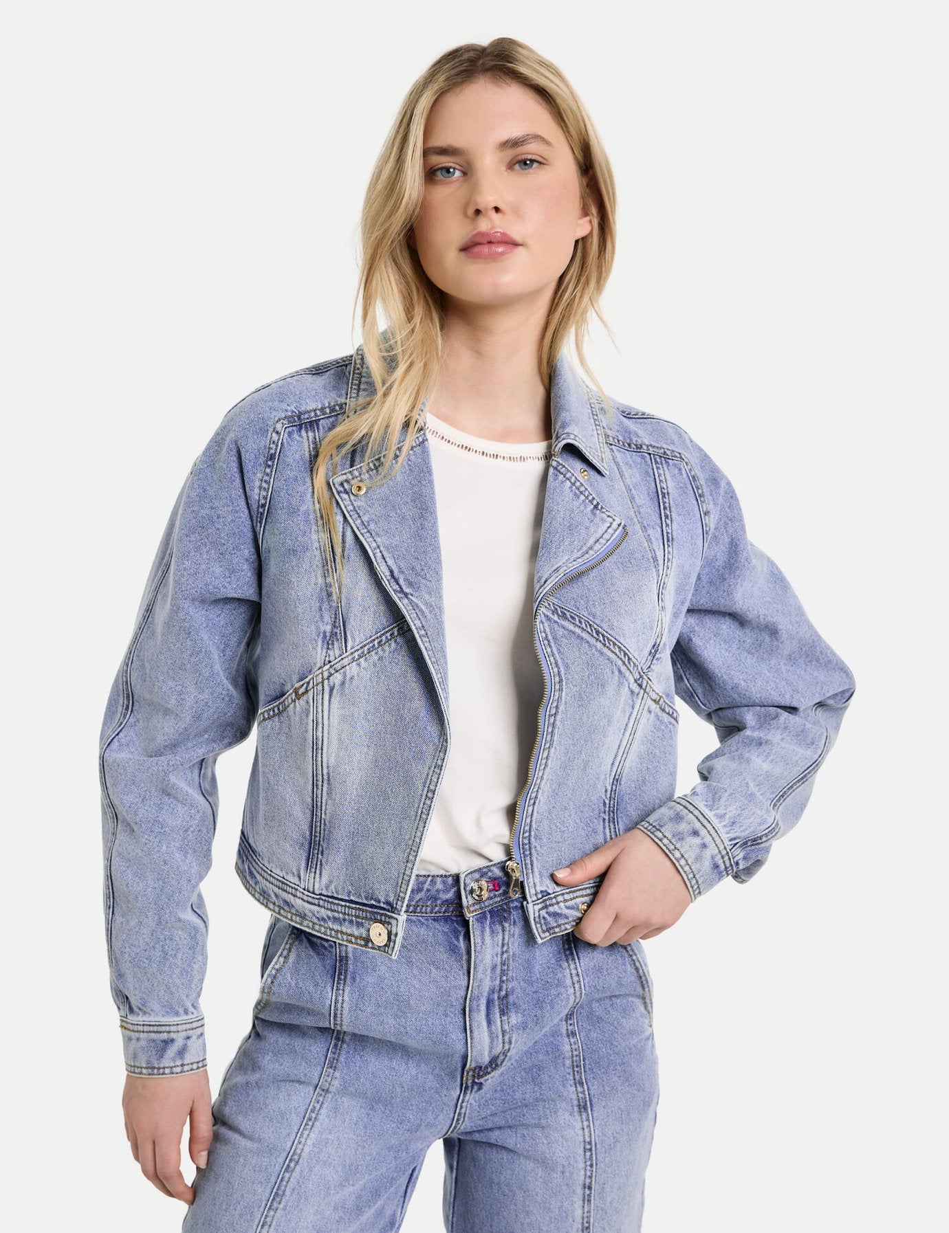 Denim Biker Jacket_530314-11413_8969_01