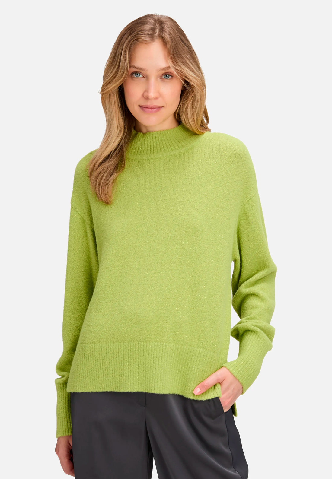 Betty Barclay_Fresh Moss_Knit Sweater with Lurex Thread_5319-1594_5436_01