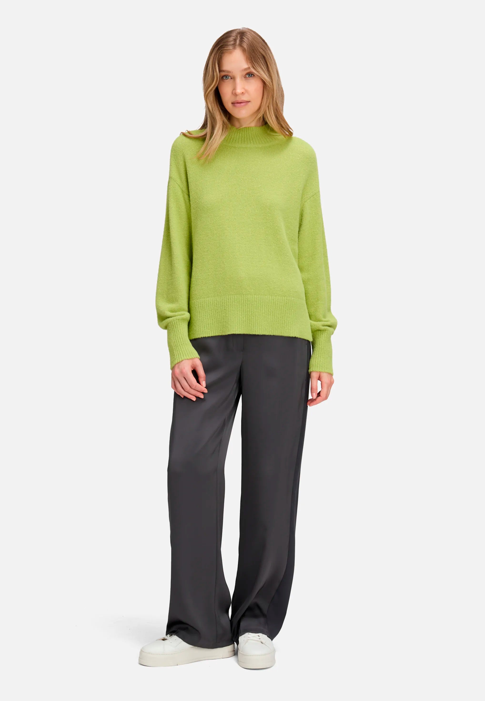Betty Barclay_Fresh Moss_Knit Sweater with Lurex Thread_5319-1594_5436_02