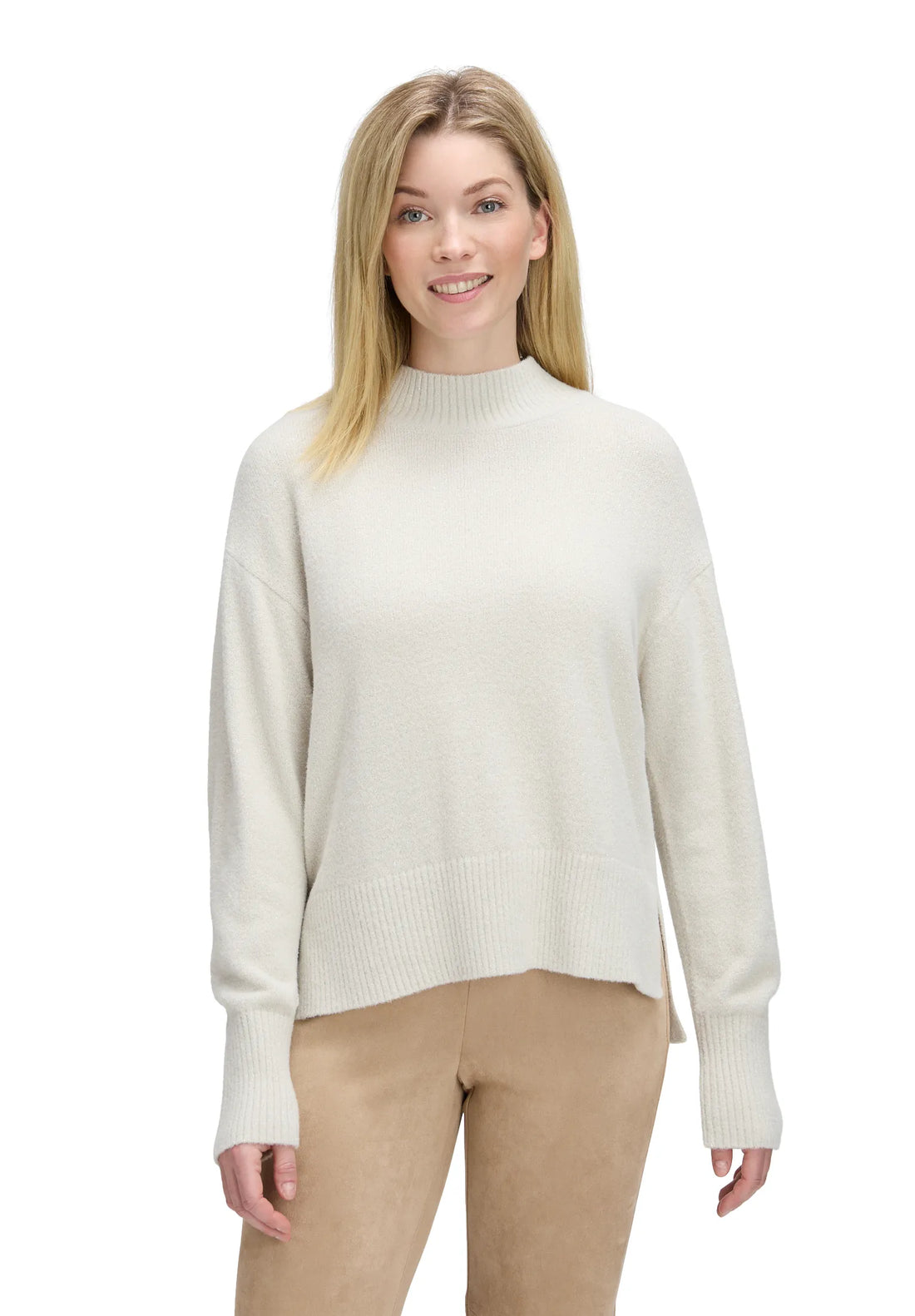 Betty Barclay_Pastel Sand_Knit Sweater with Lurex Thread_5319-1594_9104_01