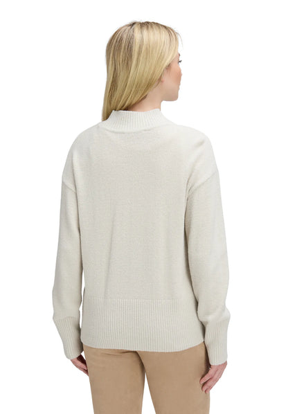 Betty Barclay_Pastel Sand_Knit Sweater with Lurex Thread_5319-1594_9104_03