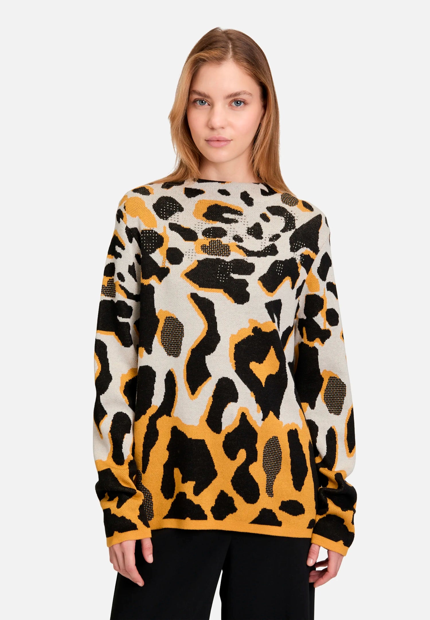 Betty Barclay_Patch Beige/Yellow_Knit Sweater with Jacquard_5324-1599_7921_01