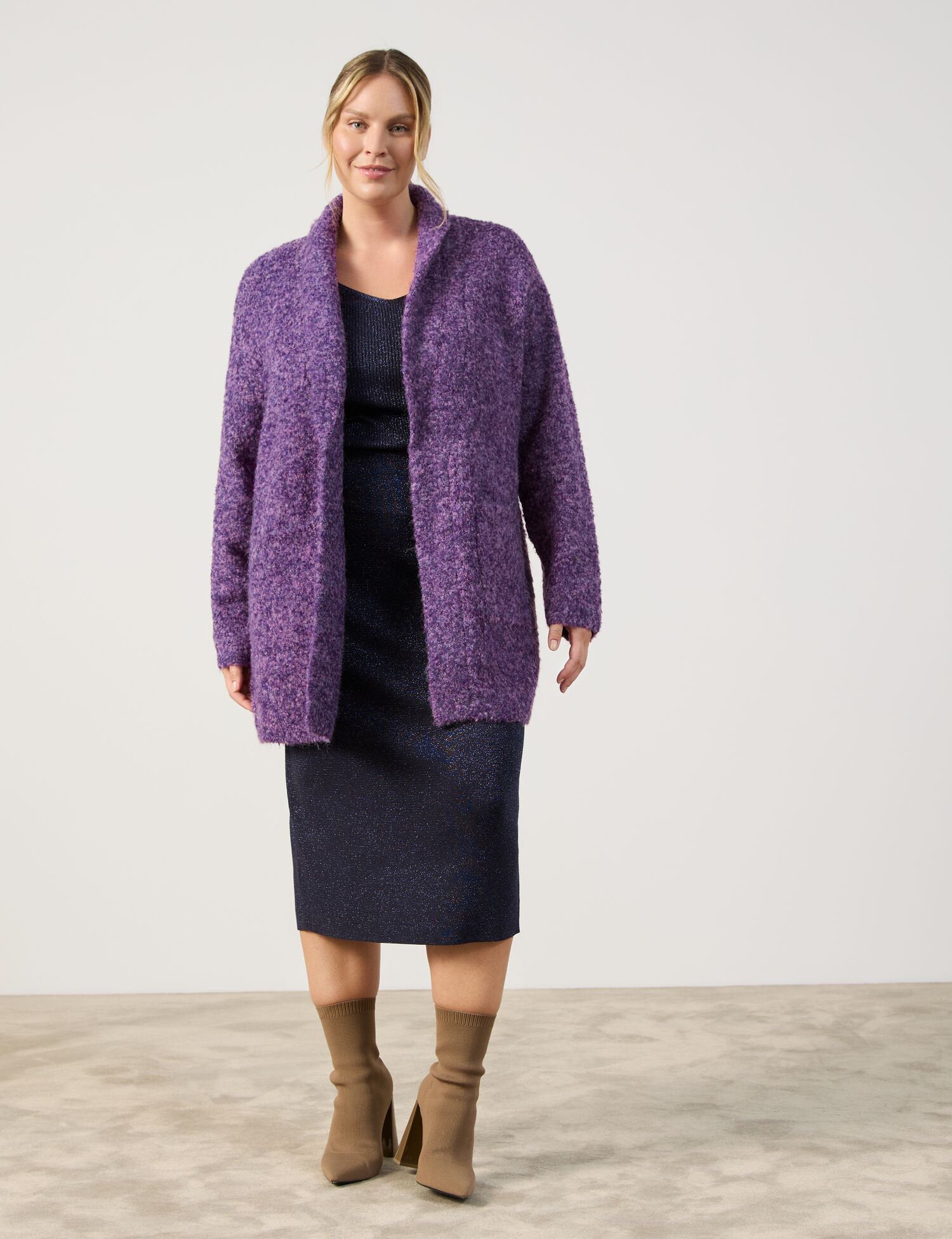 Casual Cardigan with A BouclŽ Finish_532507-25516_3542_05