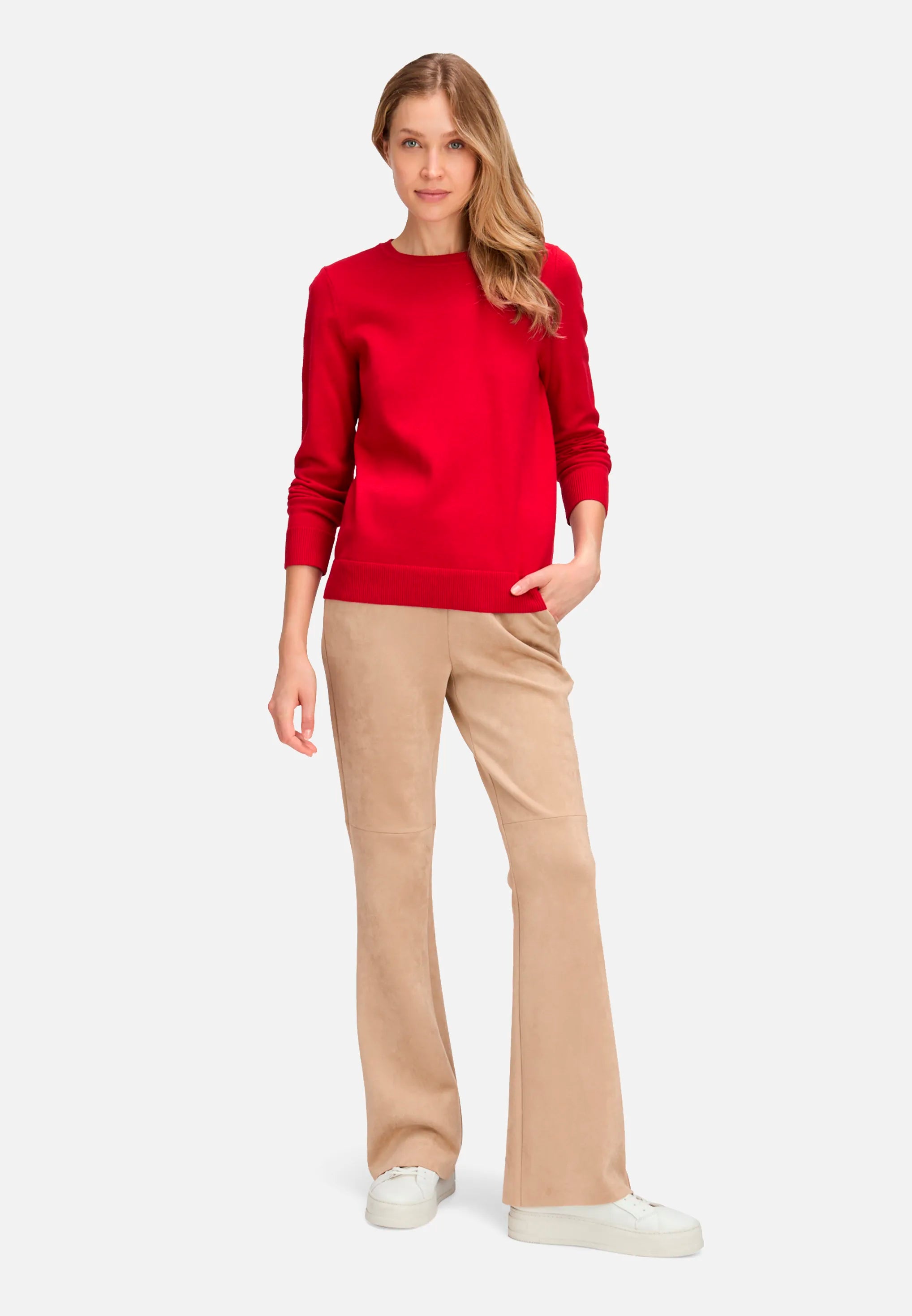 Betty Barclay_Red Scarlet_Basic Knit Sweater with a Round Neck_5342-2907_4635_02