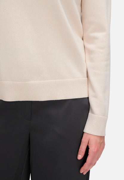 Betty Barclay_Beige_Basic Knit Sweater with Stand-Up Collar_5343-2907_9104_06