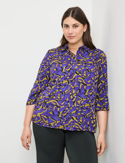 3/4-Sleeve Blouse With An All-Over Print_560503-21105_3482_01