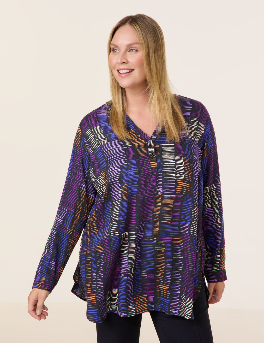 Sustainable Viscose Tunic_560536-21156_8102_01