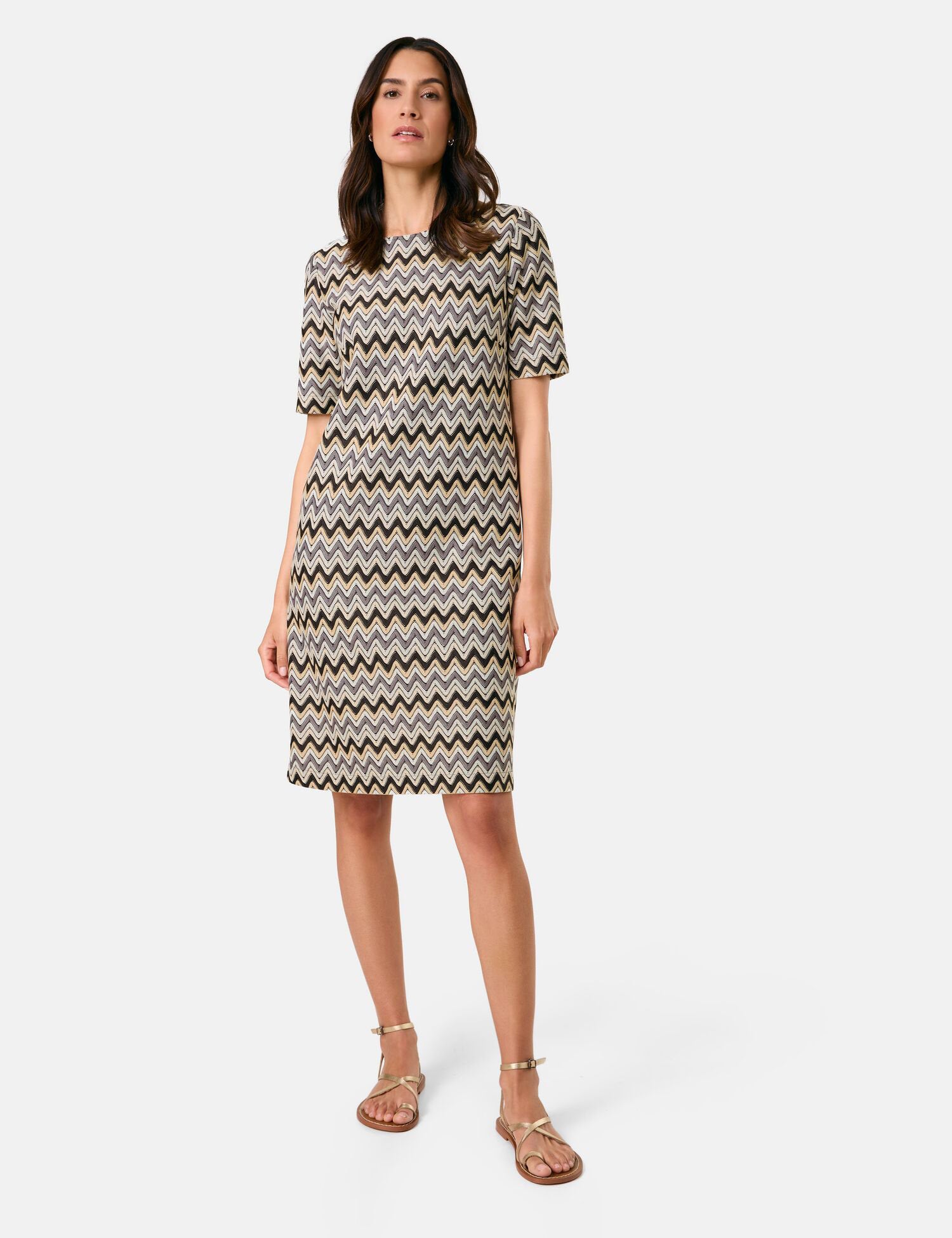 Gerry Weber_Crochet-Look Sheath Dress_580067-31244_9112_02
