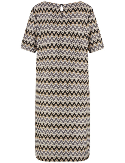 Gerry Weber_Crochet-Look Sheath Dress_580067-31244_9112_06