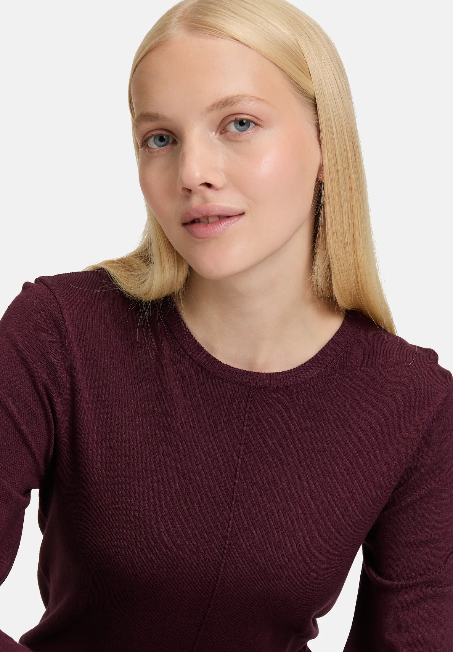 Betty Barclay_Dark Aubergine_Knitted Sweater with Knitted Details_5892-3070_4685_06