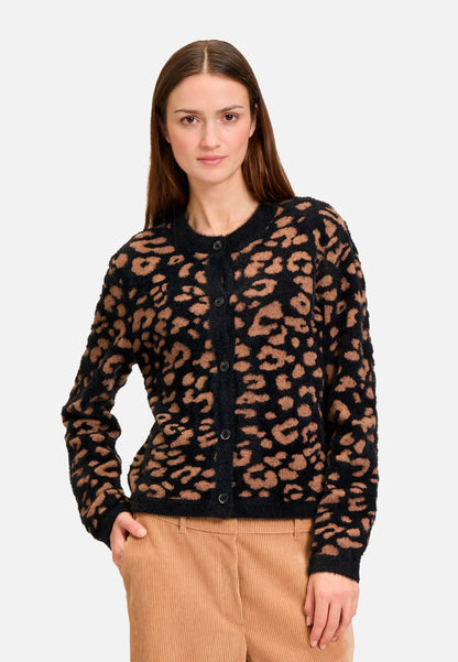Betty Barclay_Black/Camel_Jacquard Knit Cardigan_5910-3124_9873_01