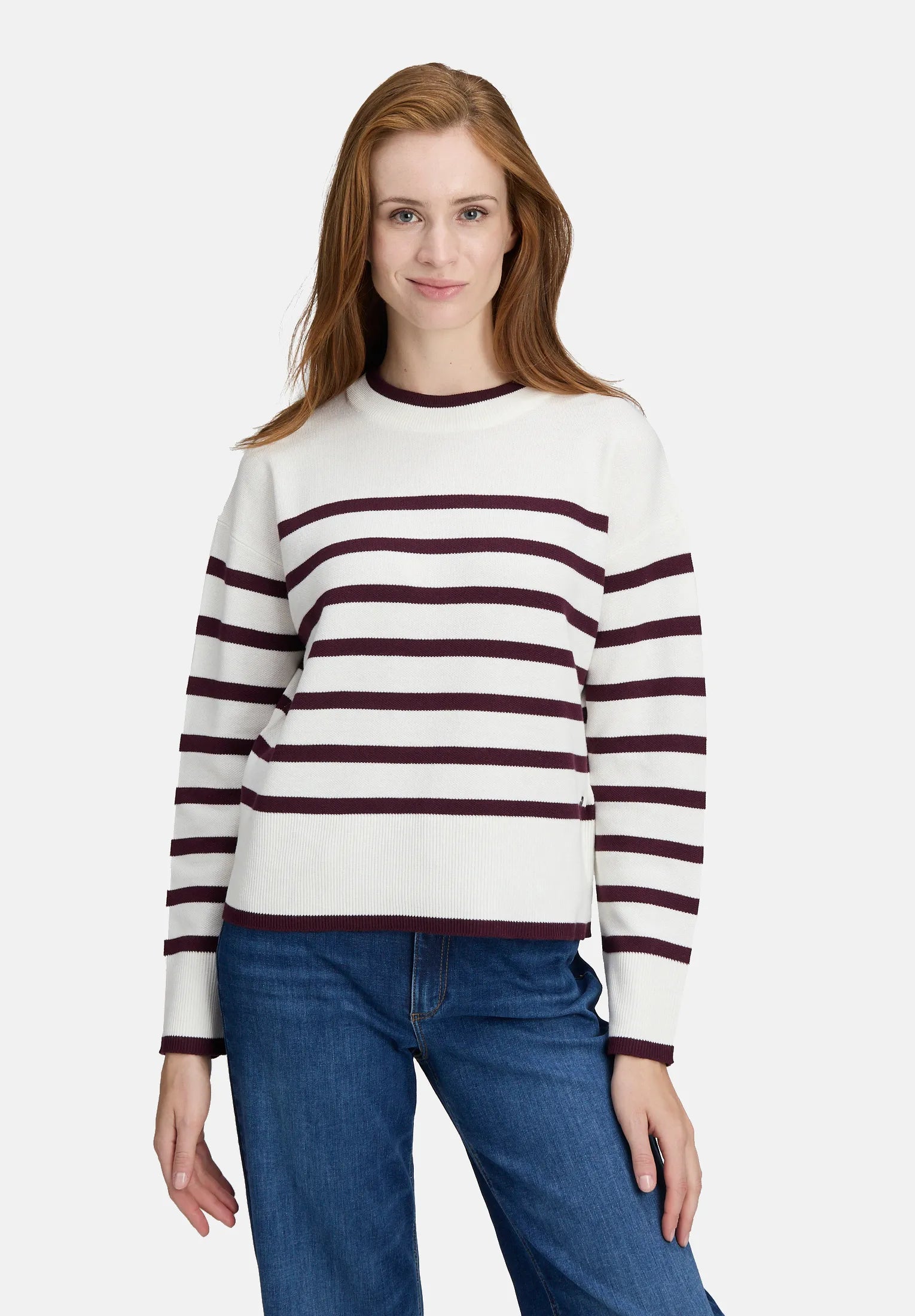 Betty Barclay_Cream/Dark Red_Knitted Sweater with Stripes_5934-3218_1847_02
