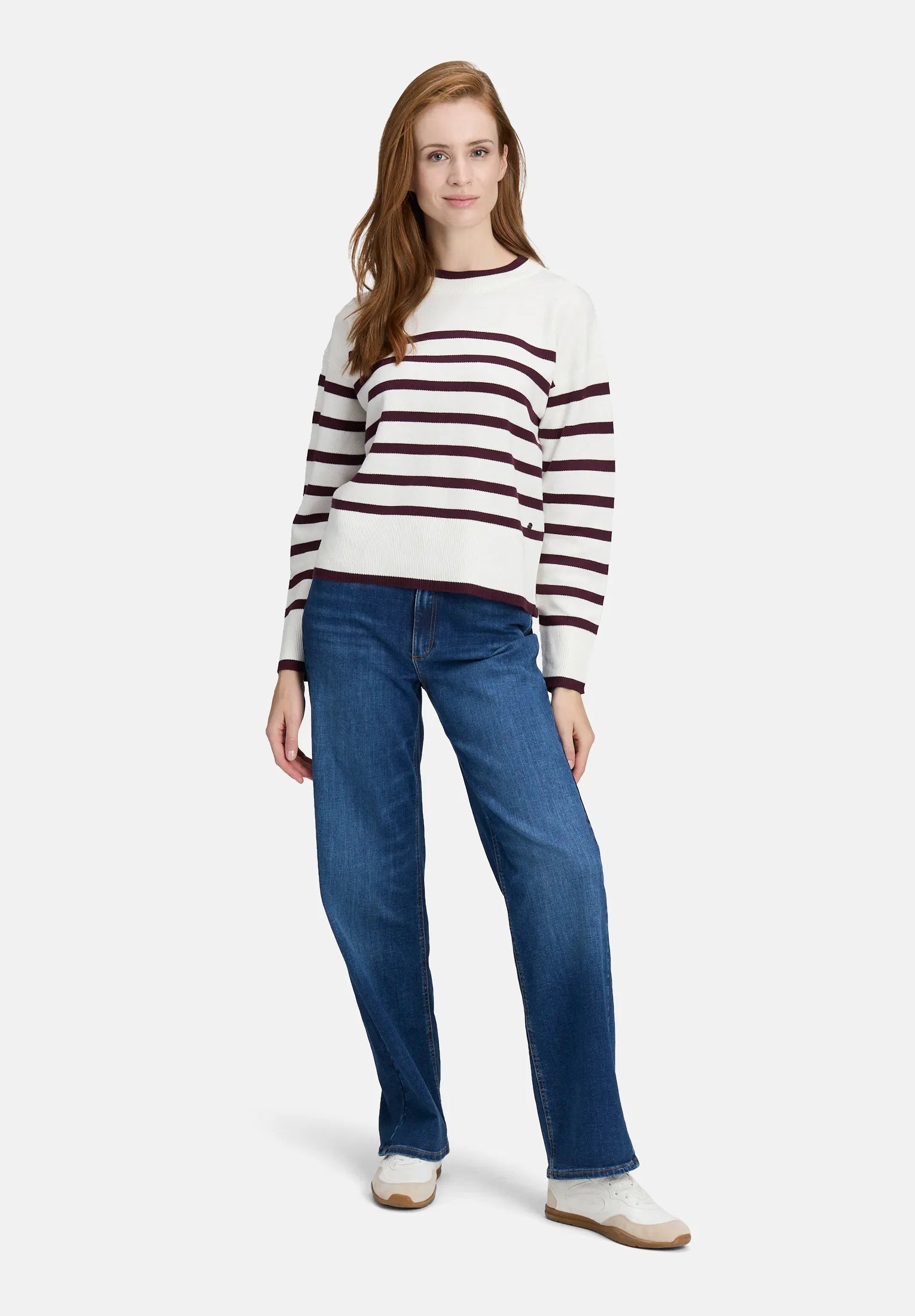 Betty Barclay_Cream/Dark Red_Knitted Sweater with Stripes_5934-3218_1847_03