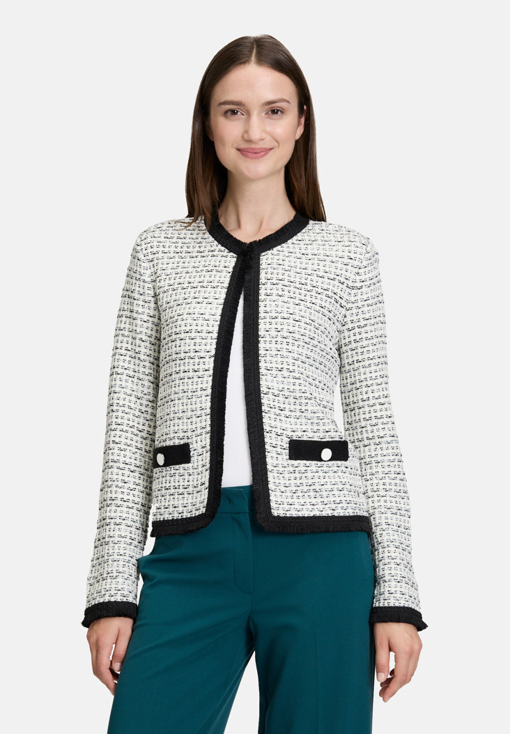 Betty Barclay_Cream/Black_Knitted Cardigan with Fringes_5940-3063_1891_01