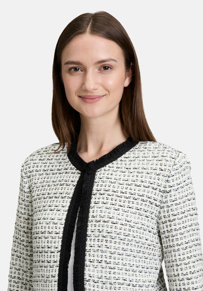 Betty Barclay_Cream/Black_Knitted Cardigan with Fringes_5940-3063_1891_06