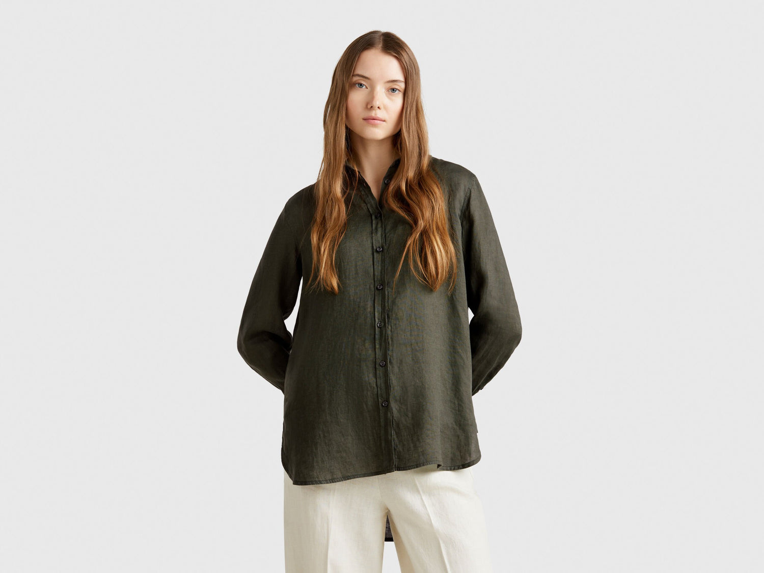 Benetton_Long Shirt in Pure Linen_5BMLDQ02U_20W_01
