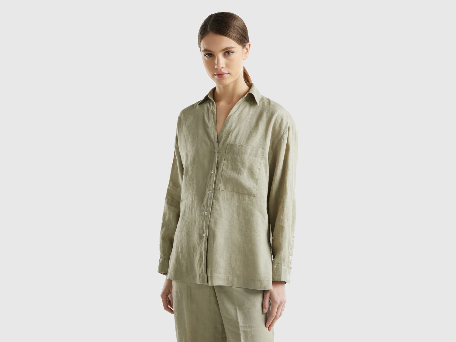 Long Shirt In Pure Linen_5Bmldq078_0W9_02