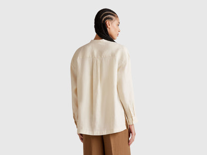 Benetton_Oversized Shirt in Pure Linen_5BMLDQ0BA_152_02