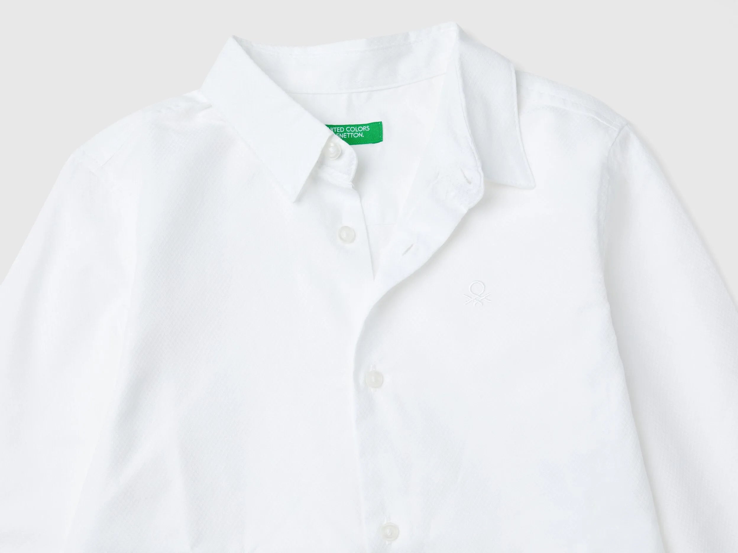 Benetton White Boys Classic Shirt in Pure Cotton SKU: 5DGXCQ00T_915 Image 03
