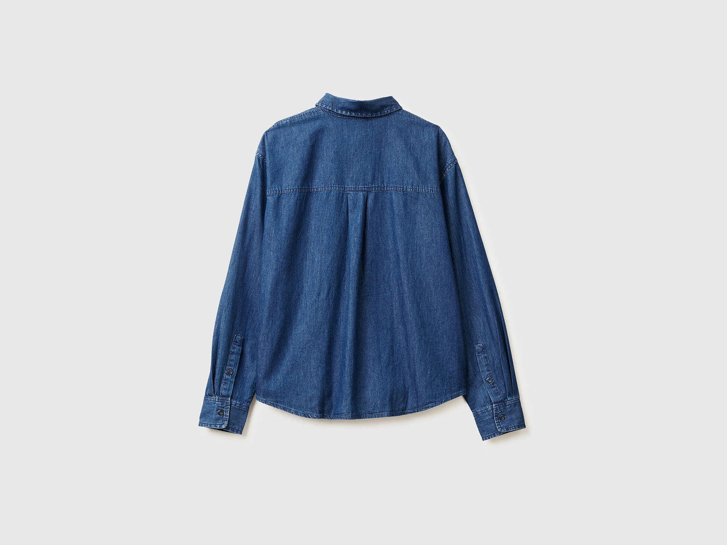 Benetton_Blue_Cropped Chambray Shirt_5DHJDQ0CJ_901_06