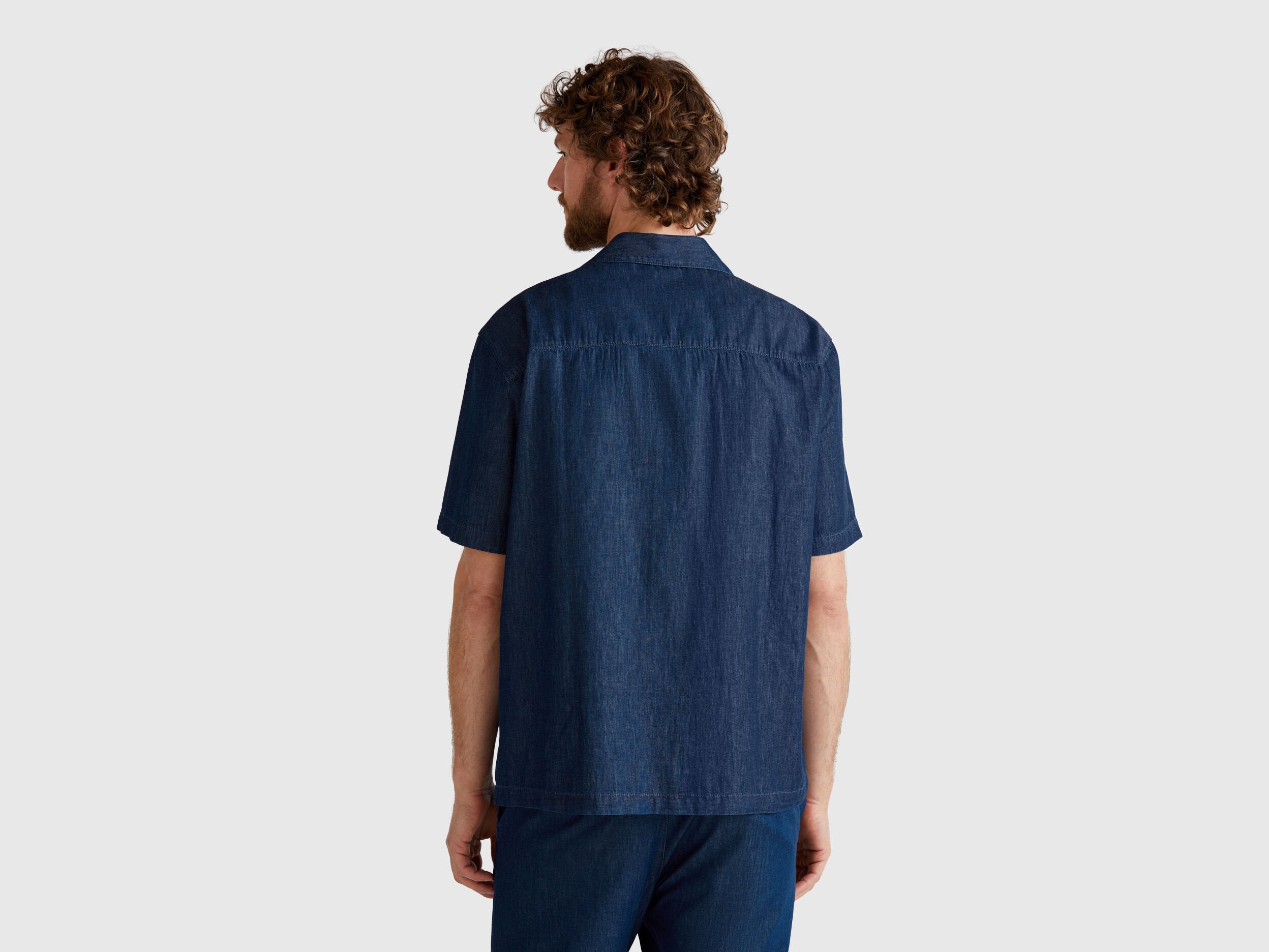 Benetton_Chambray Shirt_5DHJUQ05K_901_02
