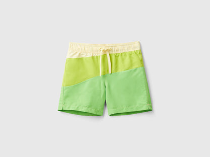 Swim Trunks With Wave Motif_5Jd00X00M_2C7_01