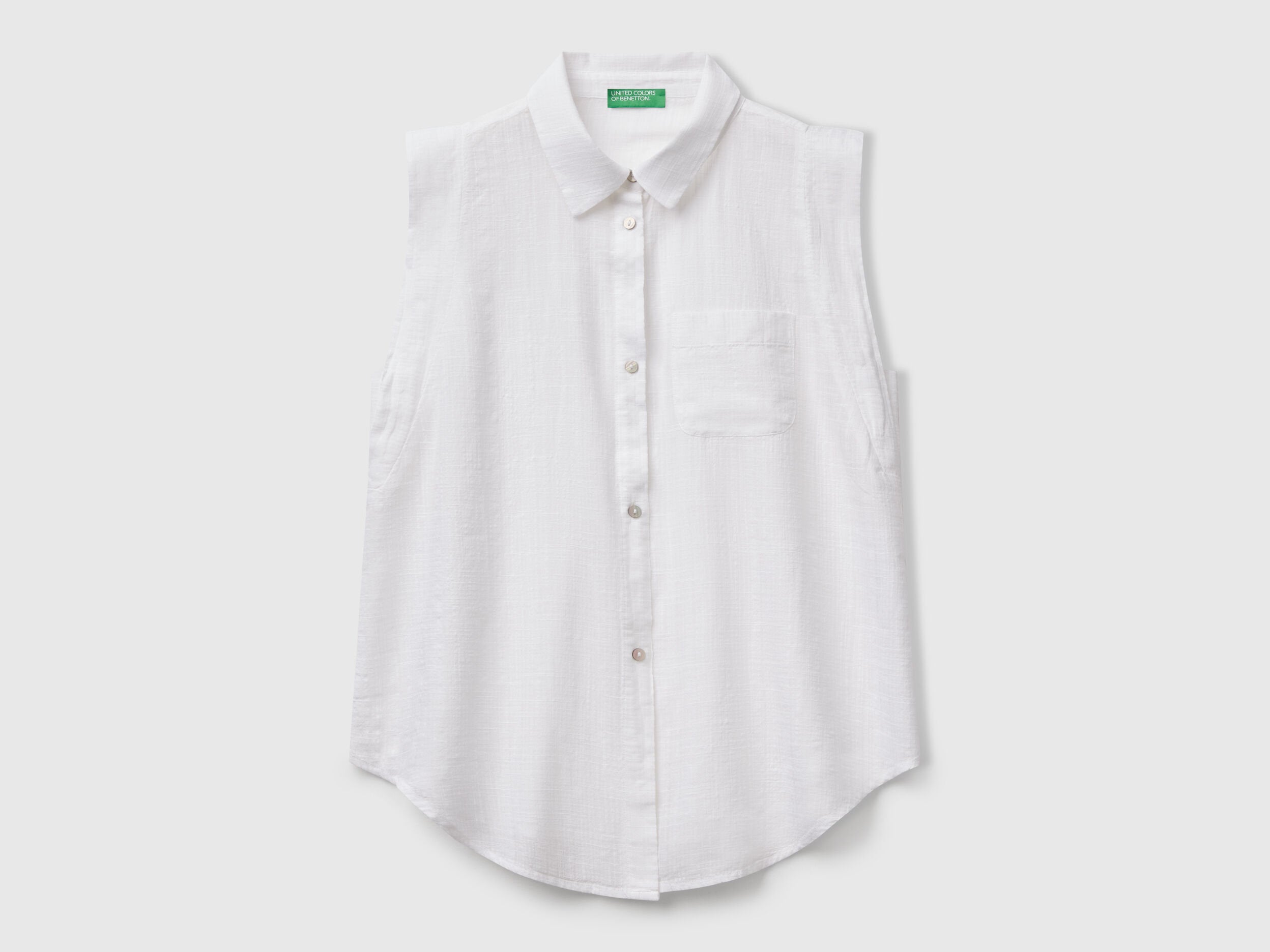 Benetton_Sleeveless Shirt with Knot_5ONVDQ0C1_101_03