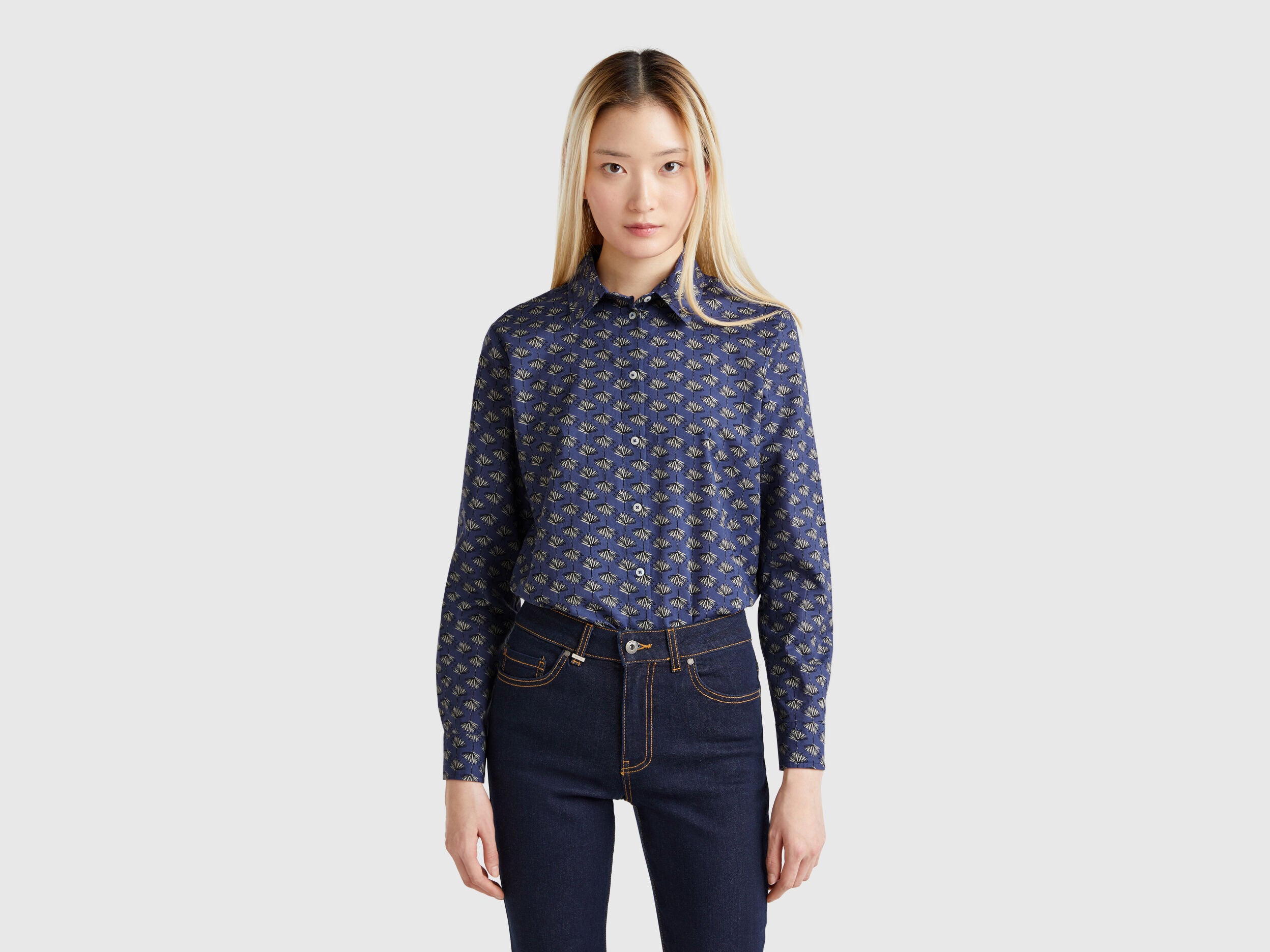 Benetton_Patterned Dark Blue Shirt_5Q6SDQ0AY_65Z_02