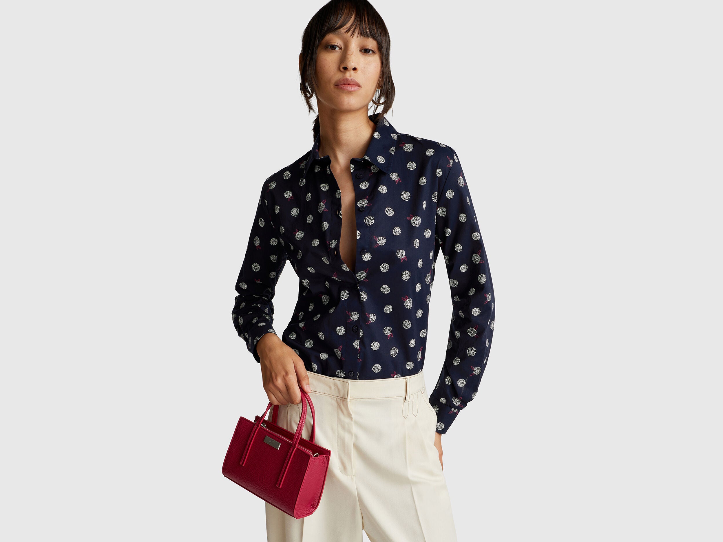 Benetton_Multi-Color_Patterned Shirt in Lightweight Cotton_5Q6SDQ0AY_66N_01