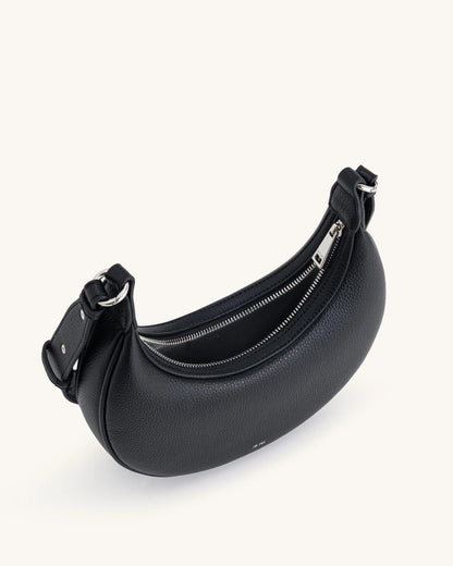 JW PEI_Black_Carly Medium Shoulder Bags_5S04-11_Black_05