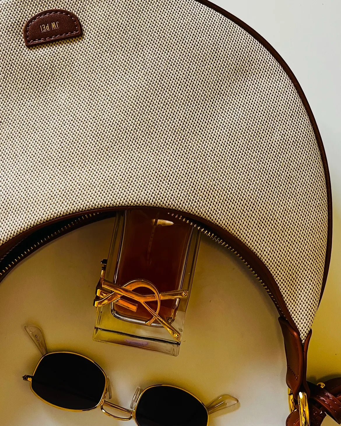 JW PEI_Brown Canvas_Carly Medium Shoulder Bags_5S04-32_Brown Canvas_03