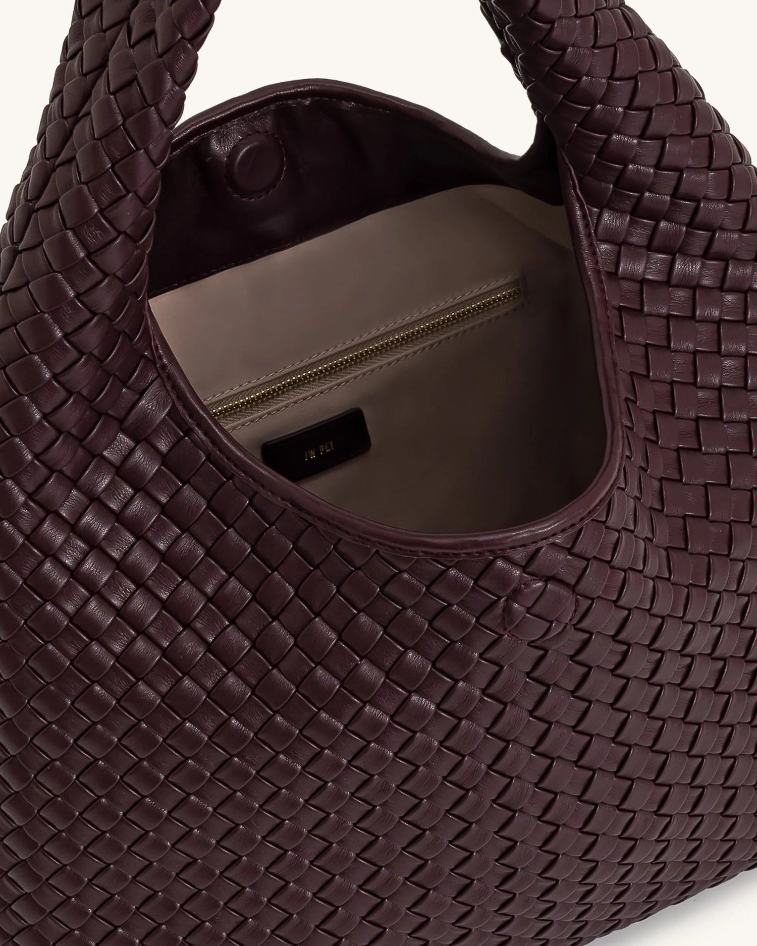 JW PEI_Deep Burgundy_Iaura Woven Shoulder Bag_5S286-4_Deep Burgundy_05