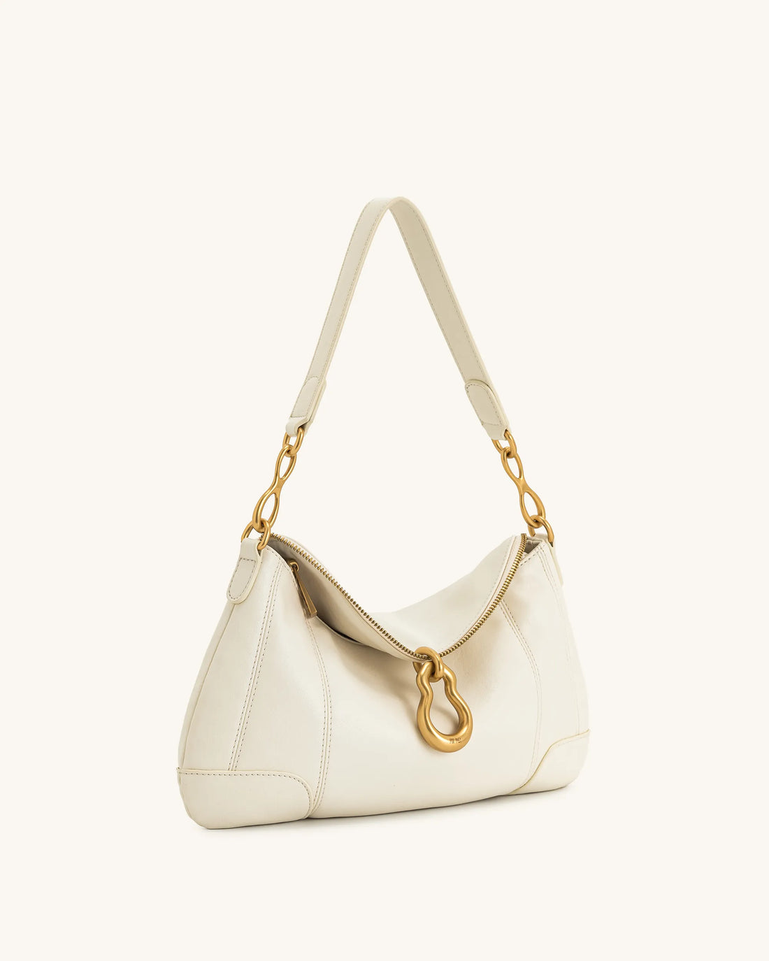 JW PEI_White_Jayla Metal Pendant Embellished Shoulder Bags_5S299-2_White_03