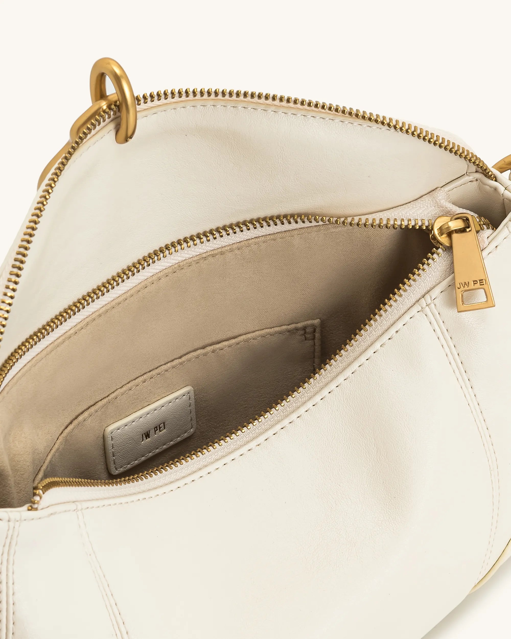 JW PEI_White_Jayla Metal Pendant Embellished Shoulder Bags_5S299-2_White_04