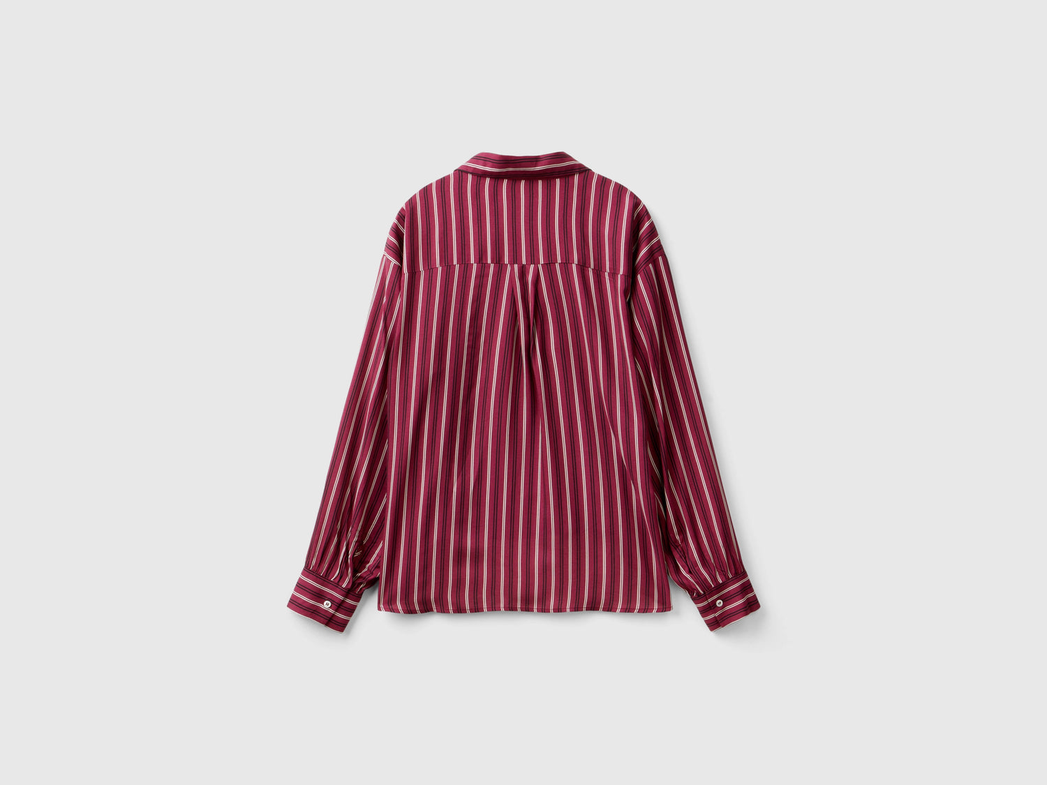 Striped Shirt With V-Neck_5TUQDQ0BK_902_04