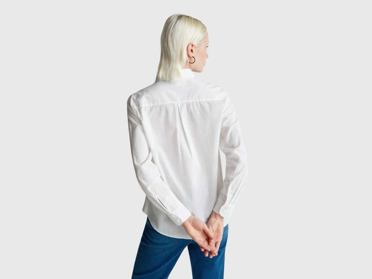 Benetton White Women Regular Fit Shirt in Lightweight Cotton SKU: 5WPQDQ0AX_101 Image 02