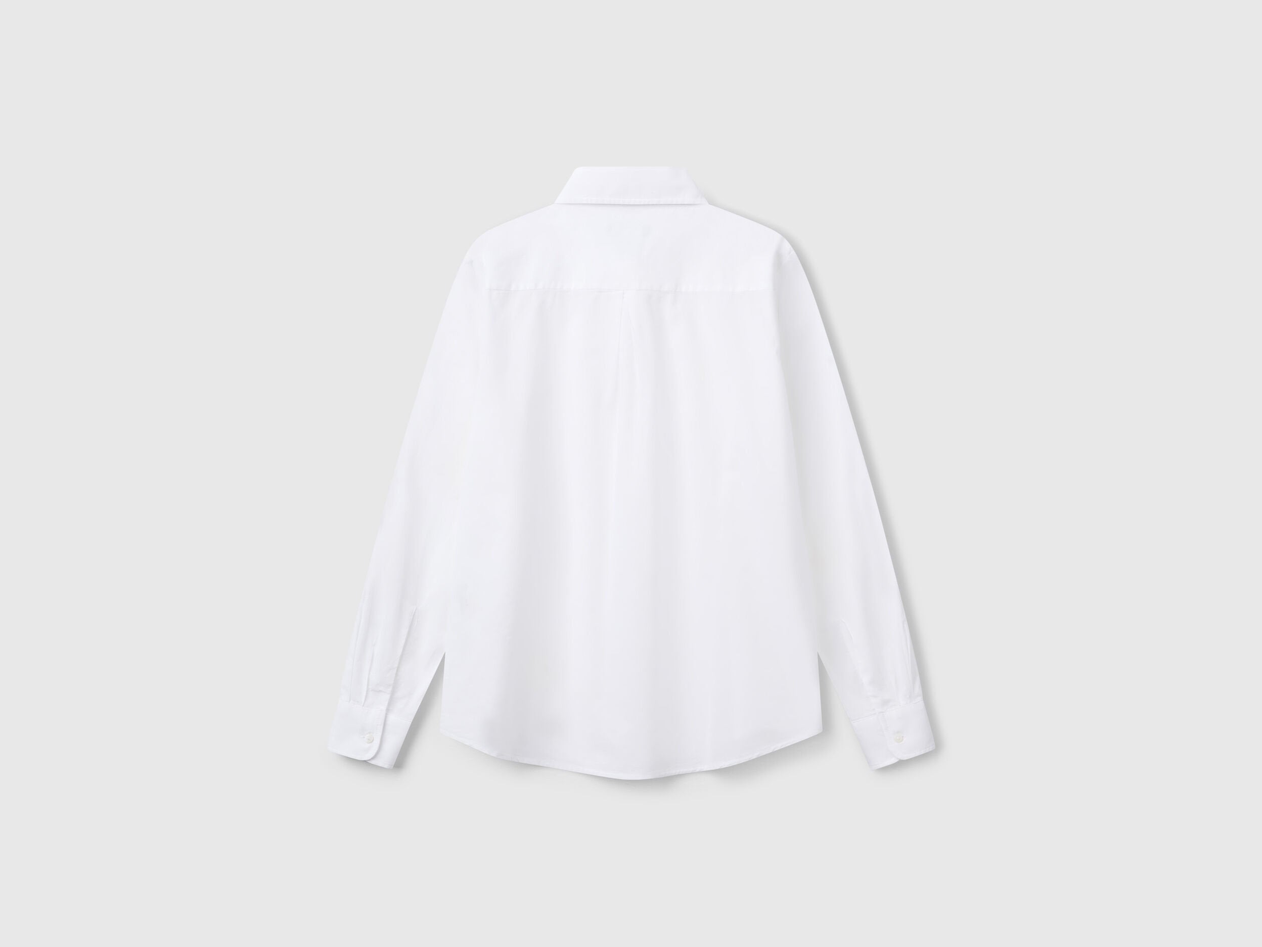 Beneton_Regular Fit Shirt in Light Cotton_5WPQDQ0AX_101_05
