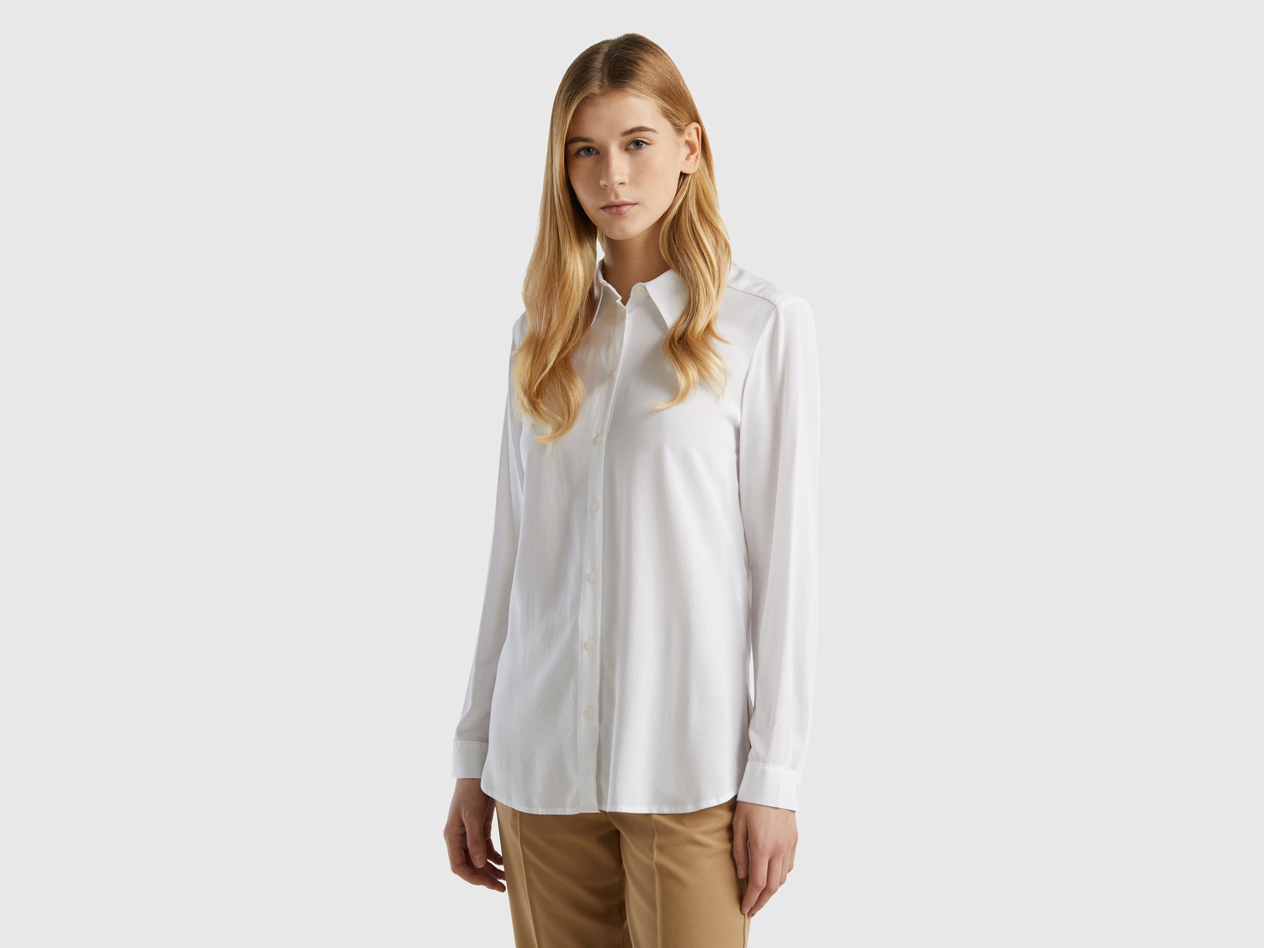 Regular Fit Shirt In Sustainable Viscose_5WPWDQ04R_101_01