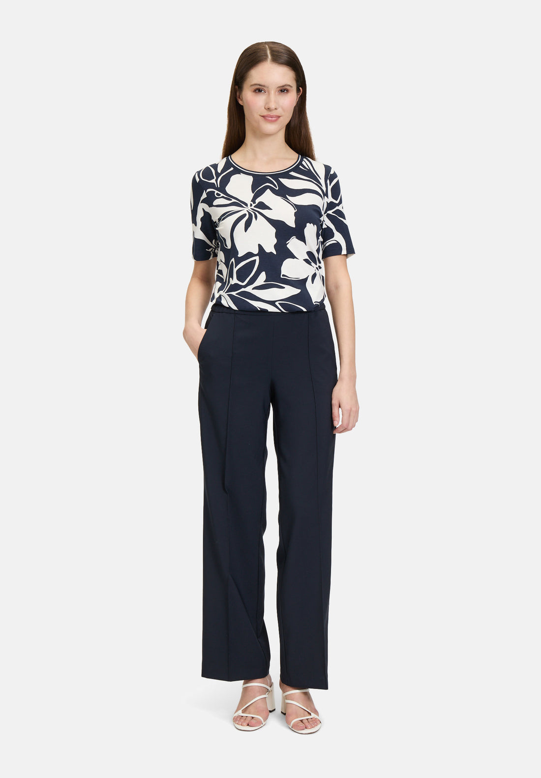 Betty Barclay_Pull-On Trousers Plain Colors_6004-1080_8345_01